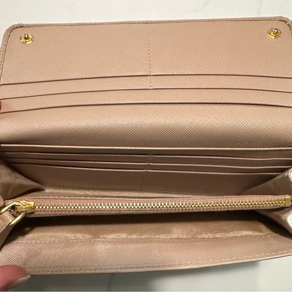 Prada Tan Saffiano Leather Wallet with Gold Logo - Picture 3 of 10